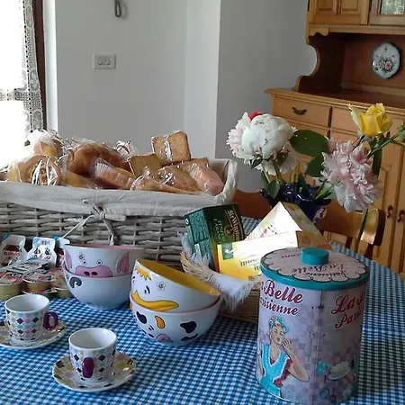 La Casetta Di Lina Bed & Breakfast Villaromagnano