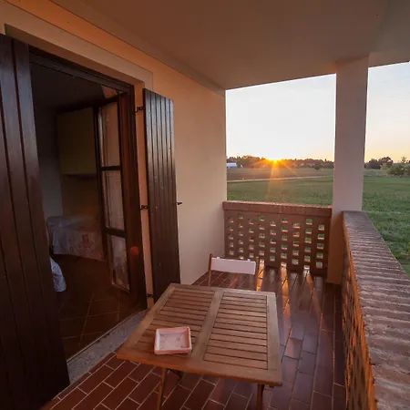 Bed & Breakfast La Casetta Di Lina Villaromagnano