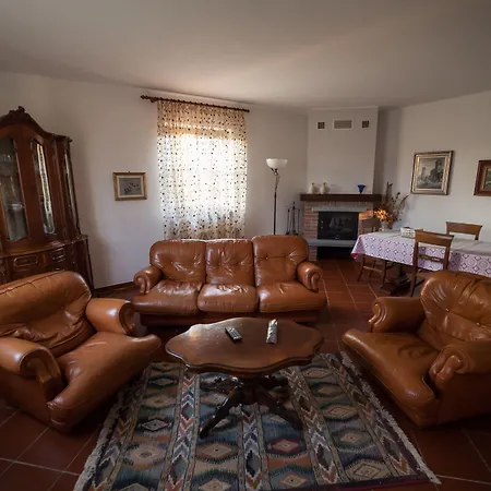 La Casetta Di Lina Bed & Breakfast *